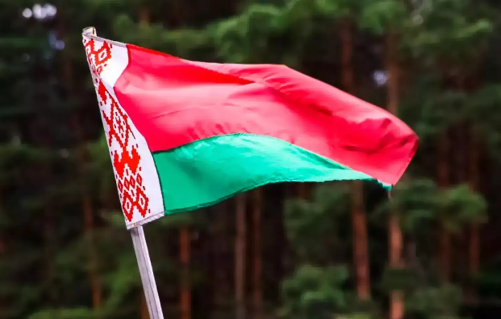 В Минске заявили, что Белоруссия сохранила каналы связи с Западом