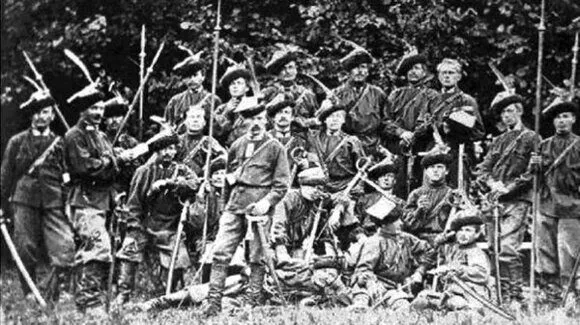 Отряд польской шляхты (фото 1863 г.). Они намеревались вновь надеть на Белую Русь польское ярмо
