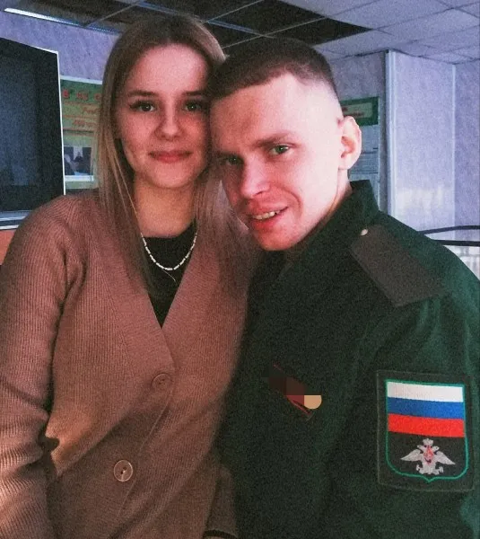 Кирилл Максаков с женой 