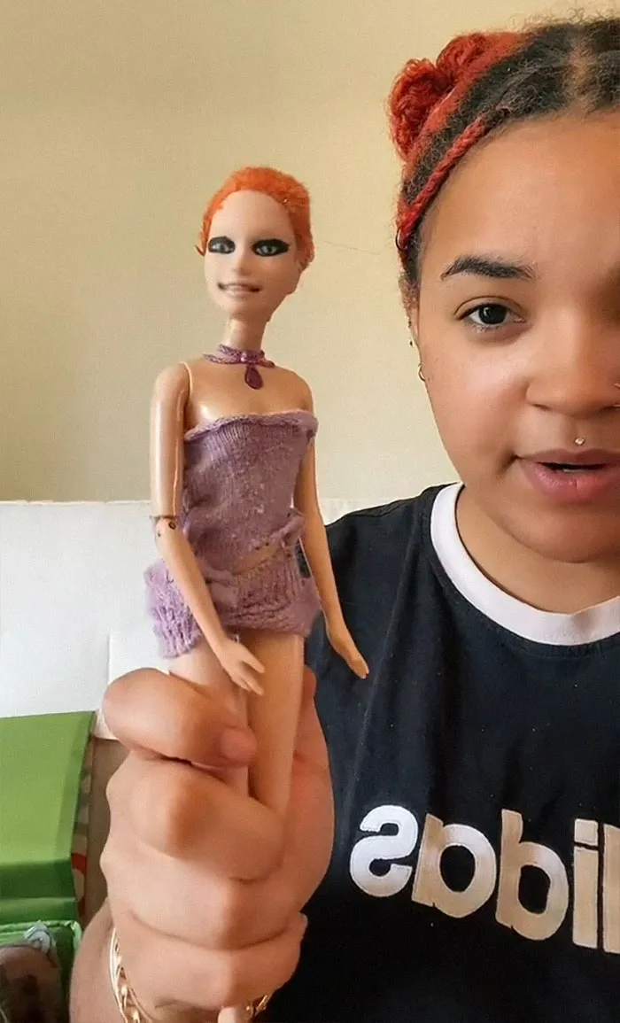 Легкий мейкап для куклы.