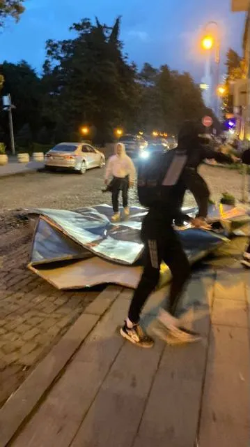 Последствия урагана в Батуми 