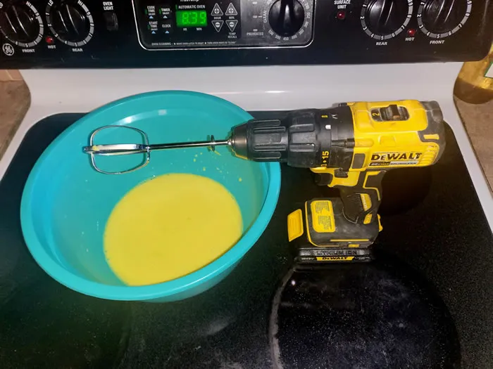 «Миксер сломался, а я хотел французские тосты».