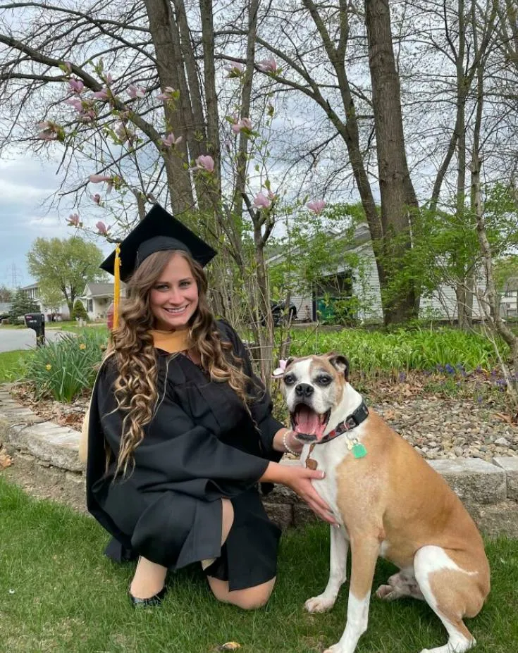 «Не могу поверить! Моя мама получила степень магистра!»