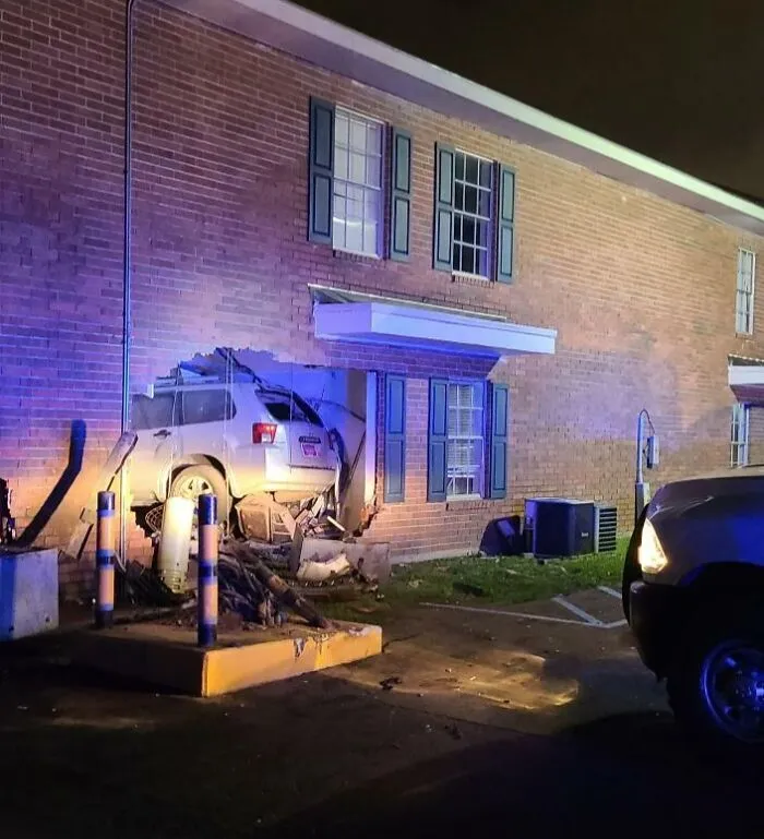 «Вечером я пошел в магазин на заправке на пять минут, чтобы купить пива, и вернулся к этому. Я чувствую себя невероятно удачливым».