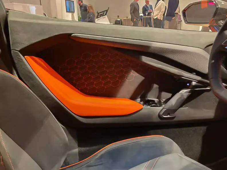 Lamborghini Revuelto 2024 г. 