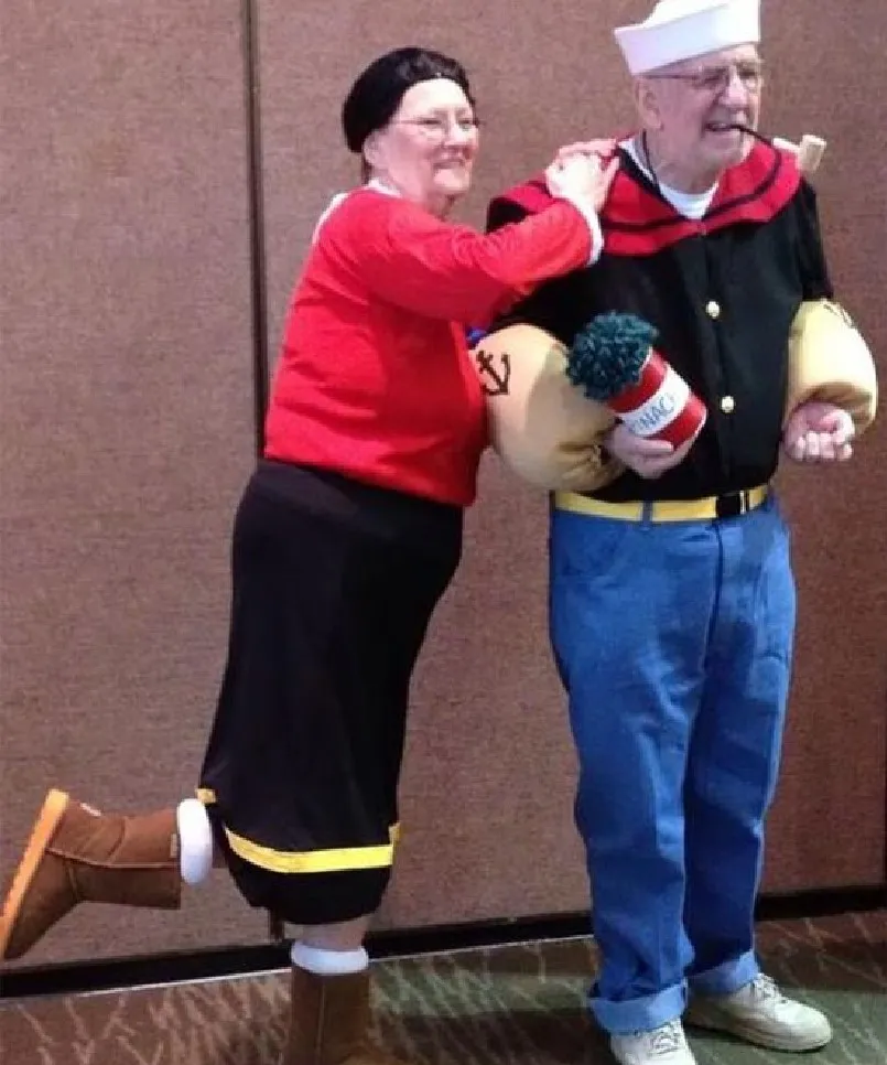 Отличный парный костюм на Хэллоуин.