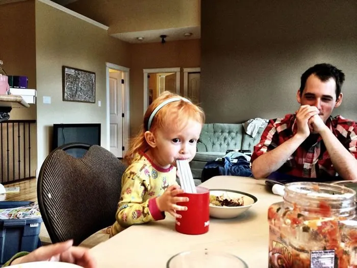 «Моя дочь решила, что одной соломинки недостаточно».