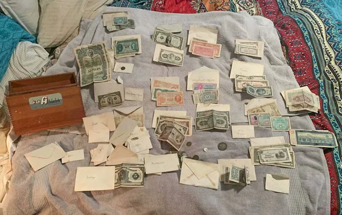 «По утрам я бегаю по старой грунтовой дороге, на которую часто выбрасывается мусор. Однажды я остановился и нашел коробку с деньгами».