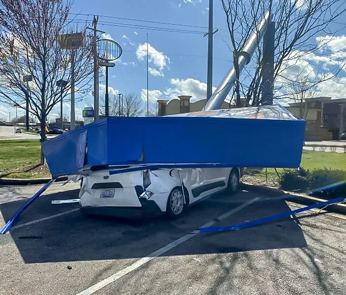 «Это произошло через 15 секунд после того, как я вышла из машины».