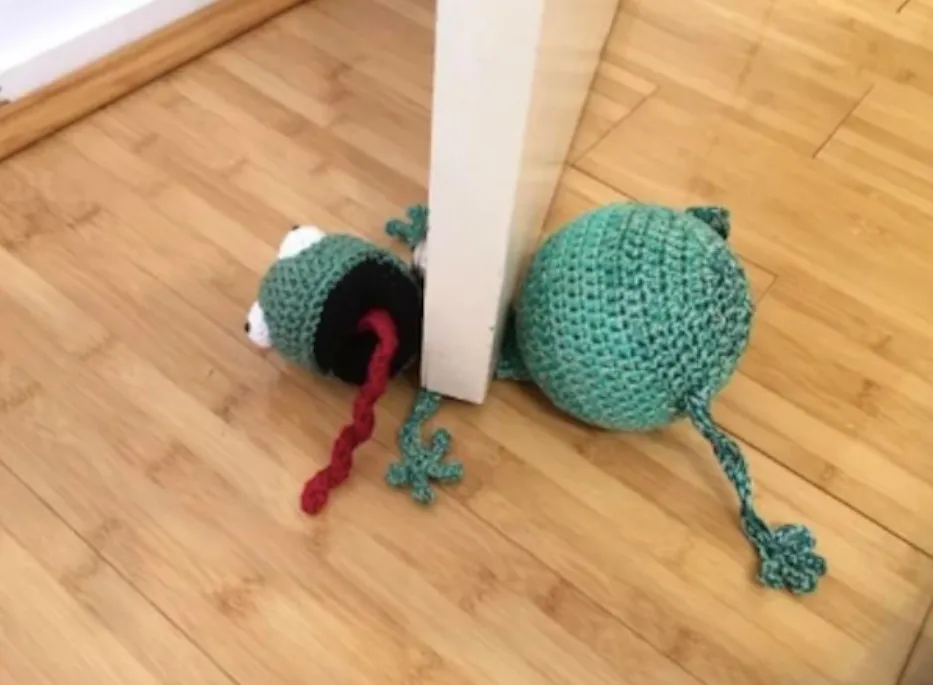 Вязаная мини-трагедия.