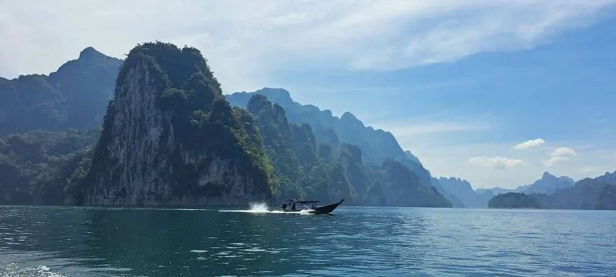 Национальный парк Кхао Сок, Таиланд.